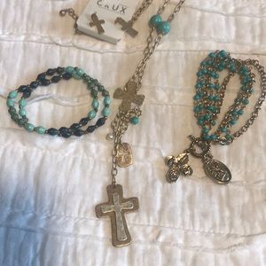 Gold/turquoise Cross Necklace/bracelets